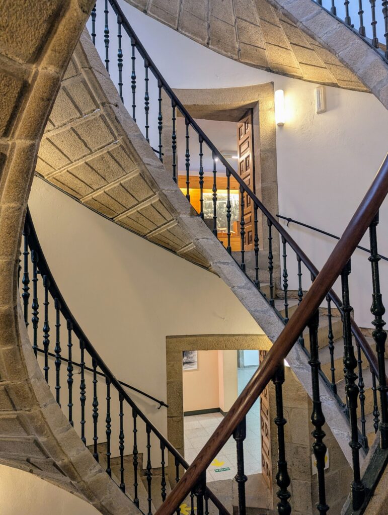 Trap in het Pobo Galego museum Santiago de Compostela