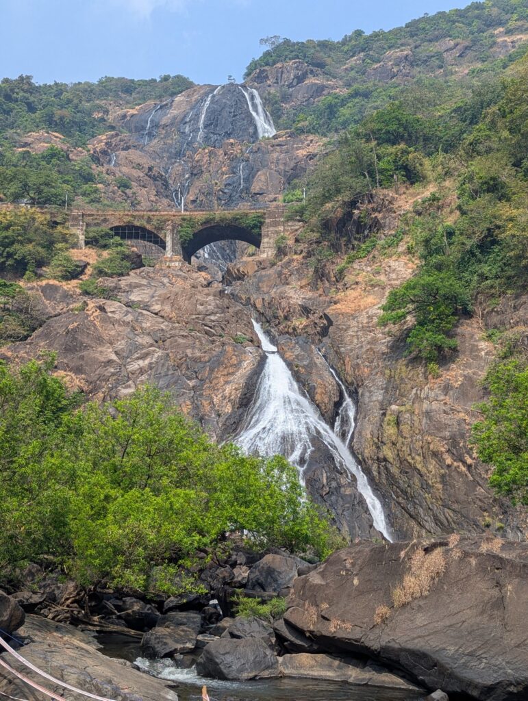 Dudhsagar Falls bezoeken - Goa, India