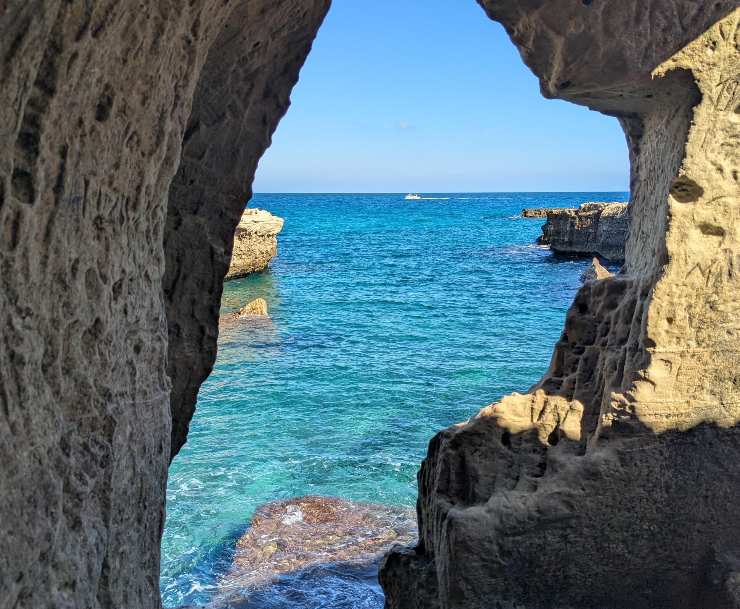 Grotta della Poesia (Grot van de Poëzie) nabij Otranto - Puglia
