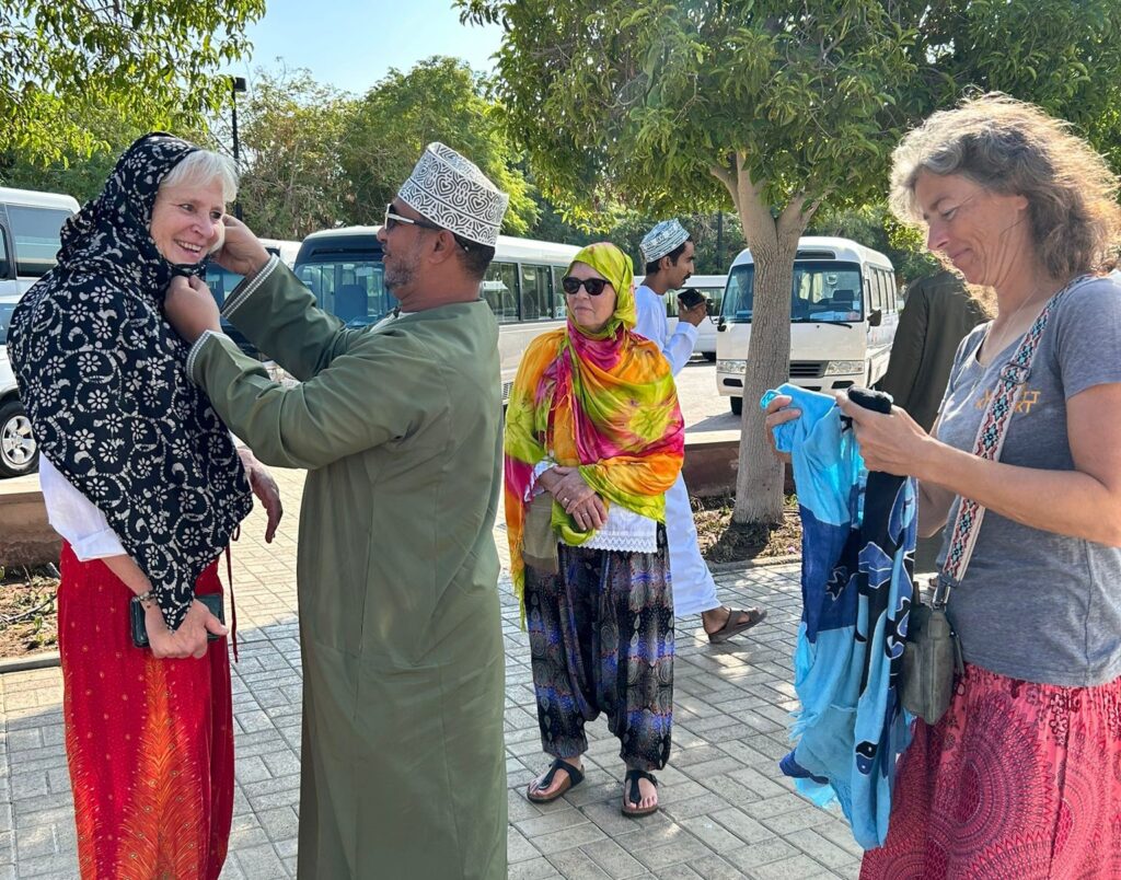 Gepast gekleed in Oman