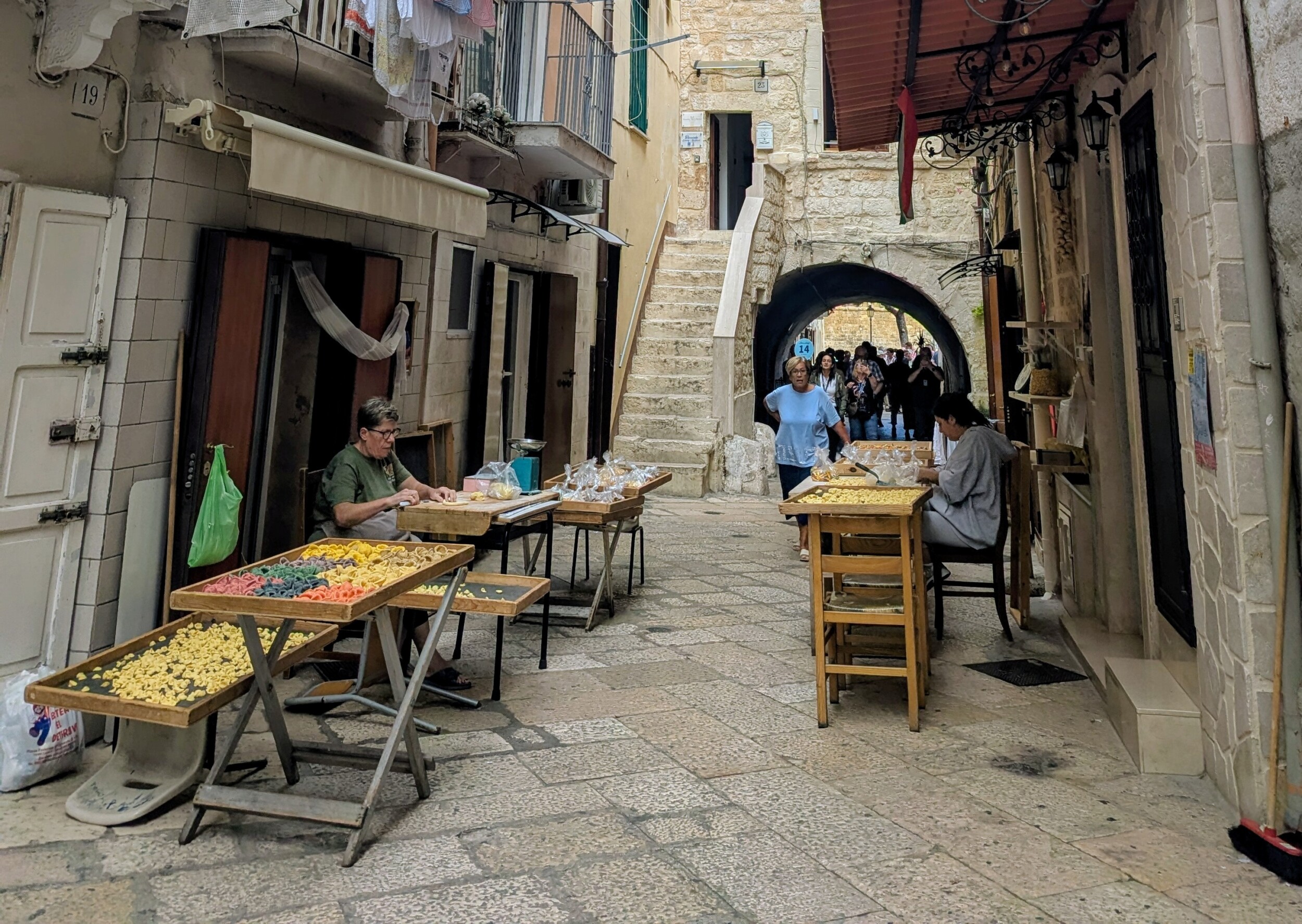 orecchiette - bari italie