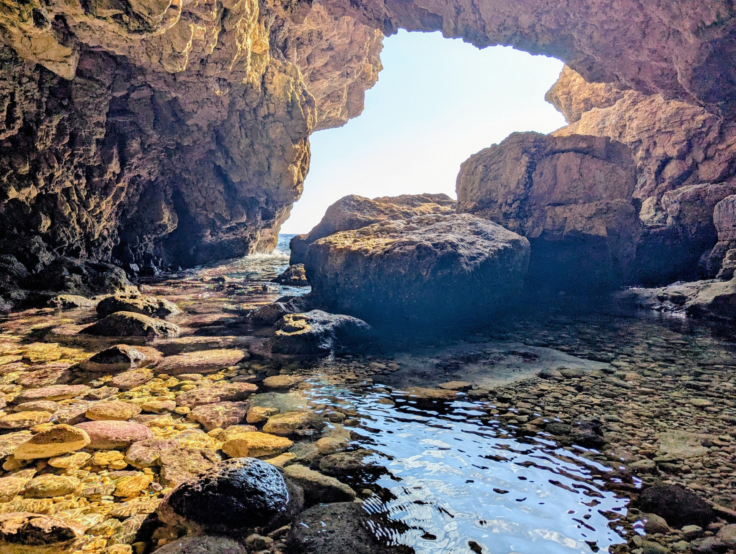 Onder in de grot Grotta del Diavolo - Leuca