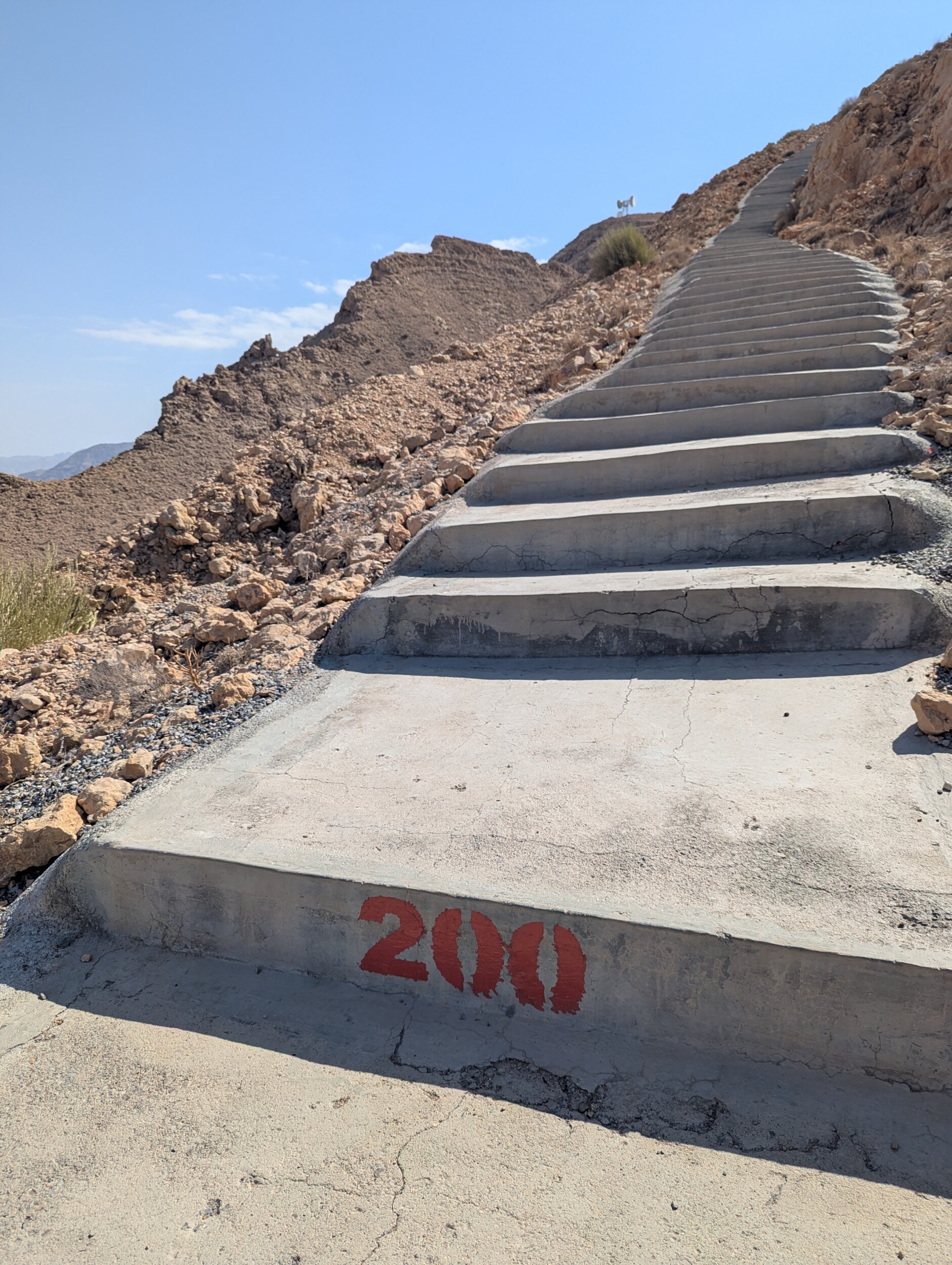 Sa'al Steps Trail 200 nog te gaan