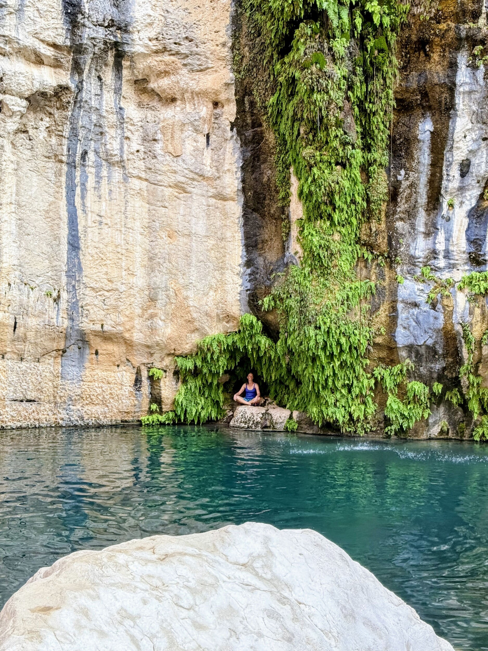 Genieten tussen de rotsen van de Wadi Tiwi - Wadi Mibam