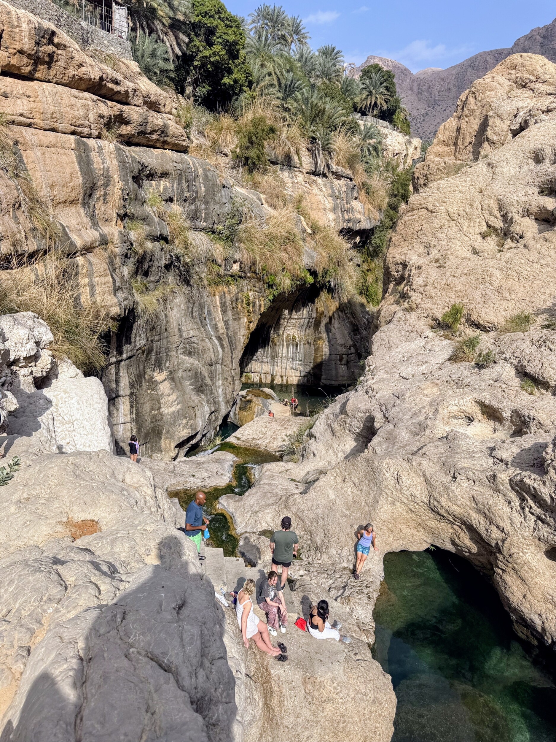 Genieten van de zon in de Wadi Tiwi - Oman
