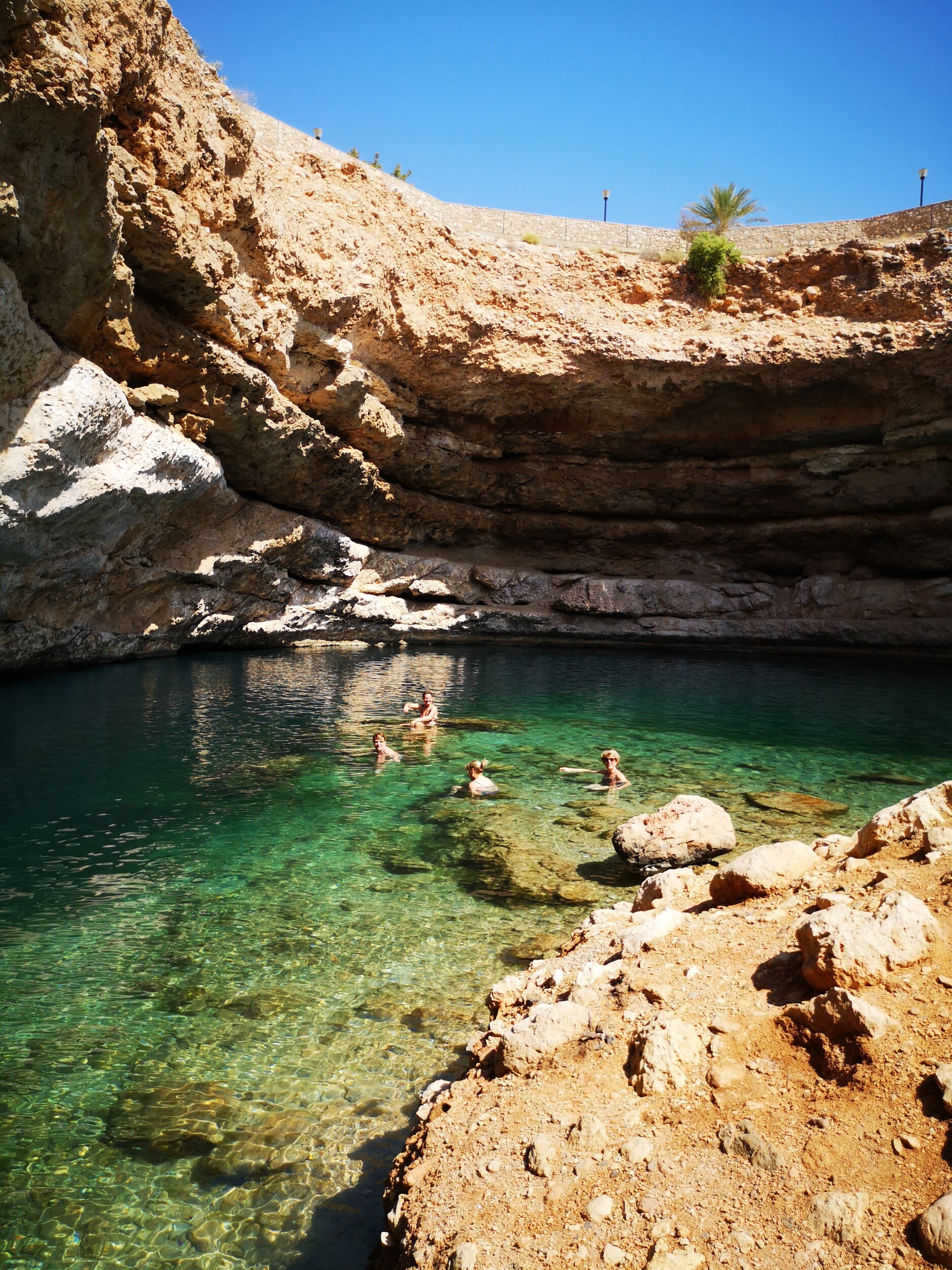 Bimmah Sinkhole nabij Tiwi - Oman