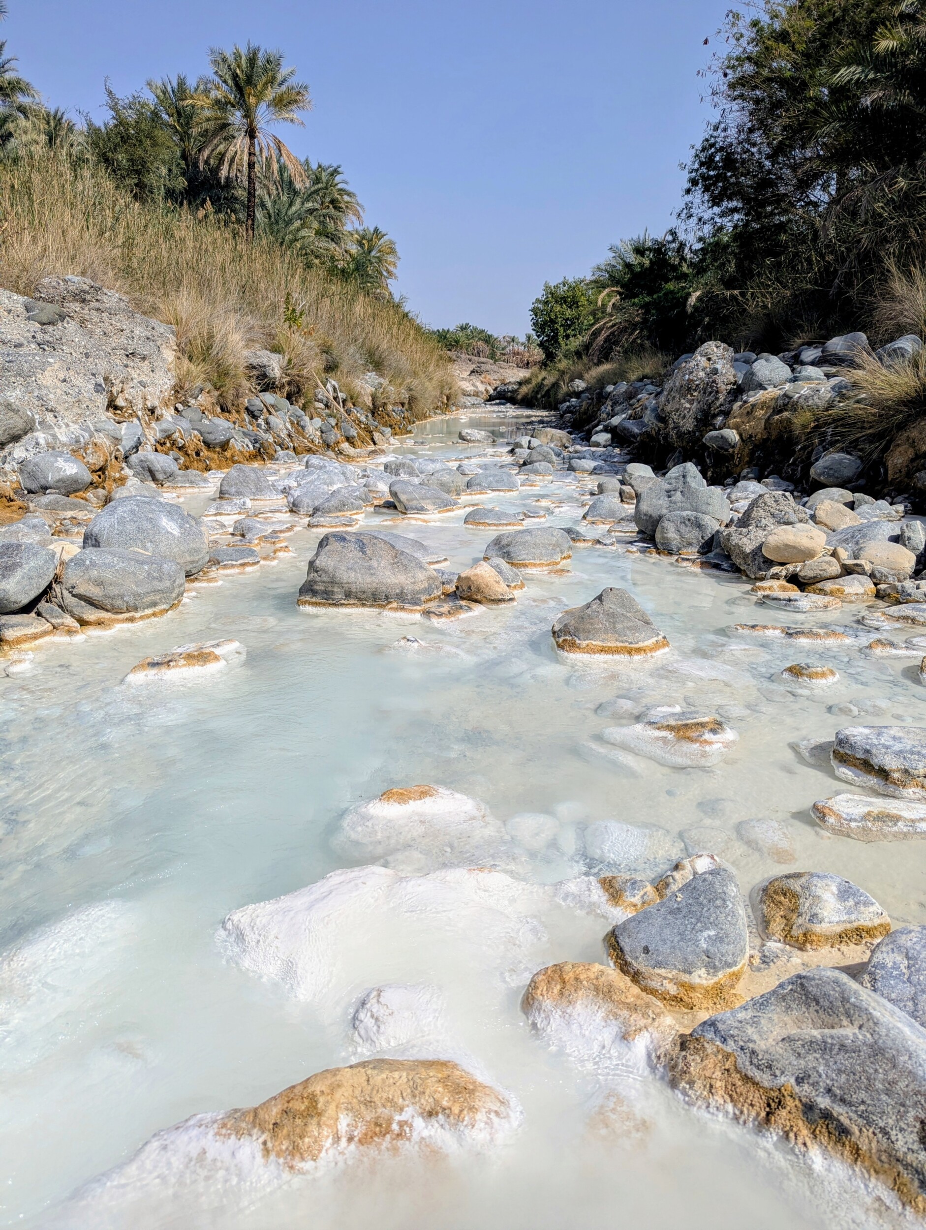 Uiteindelijk helemaal wit - Wadi Hoqain in Oman