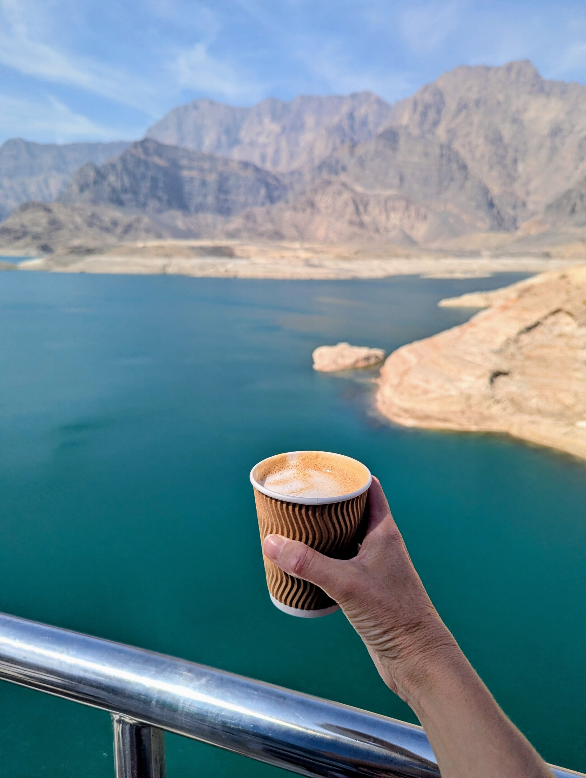 wadi Dayqah Dam genieten van uitzicht en koffie