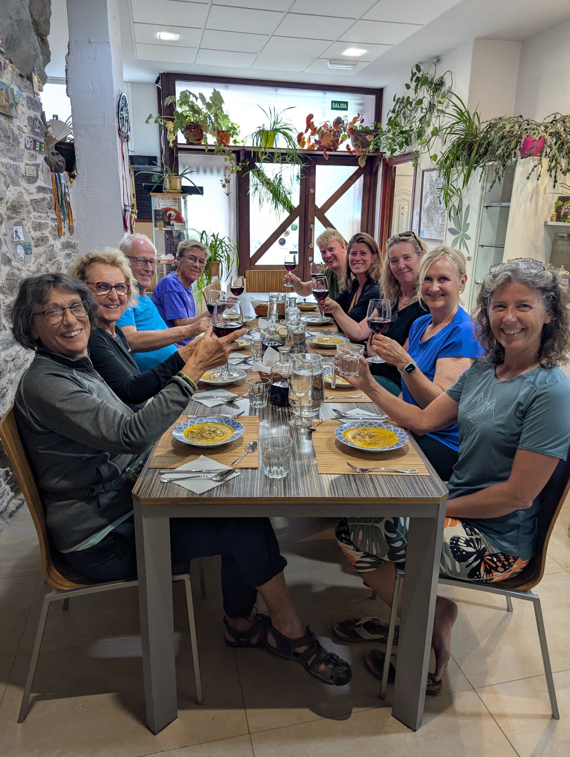 De pelgrimstocht wandelen - Waar bezuinig je op en waar niet