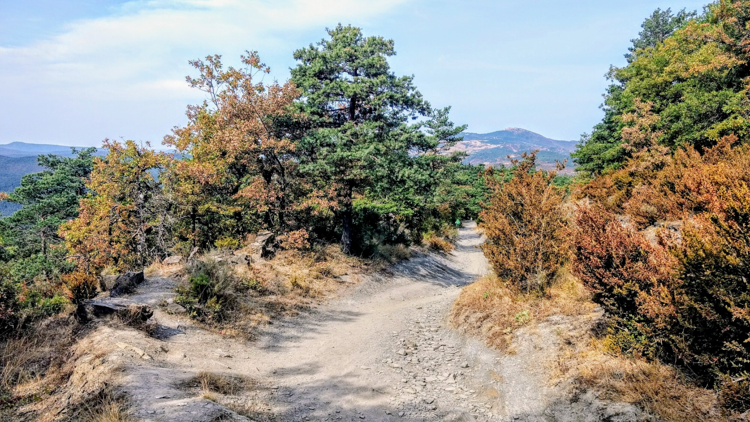 In de uitlopers van de pyreneen Santiago de compostela pelgrimsreis