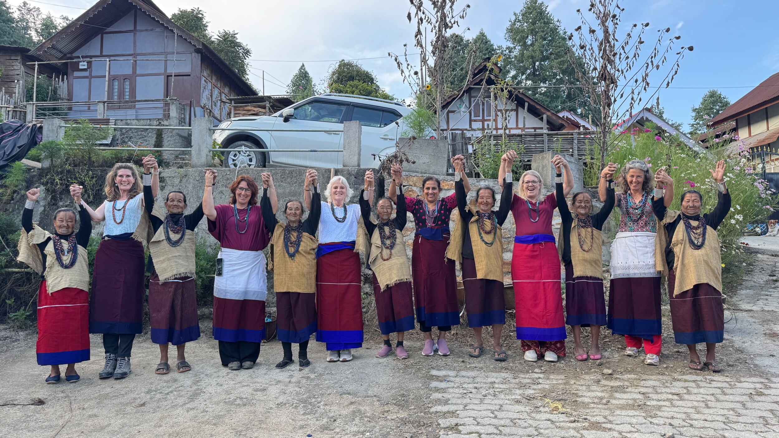 Dansen met elkaar - Ziro-vallei Noordoost India